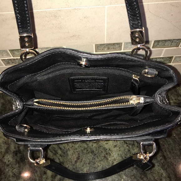 Coach Black and White Handbag - Picture 5 of 5